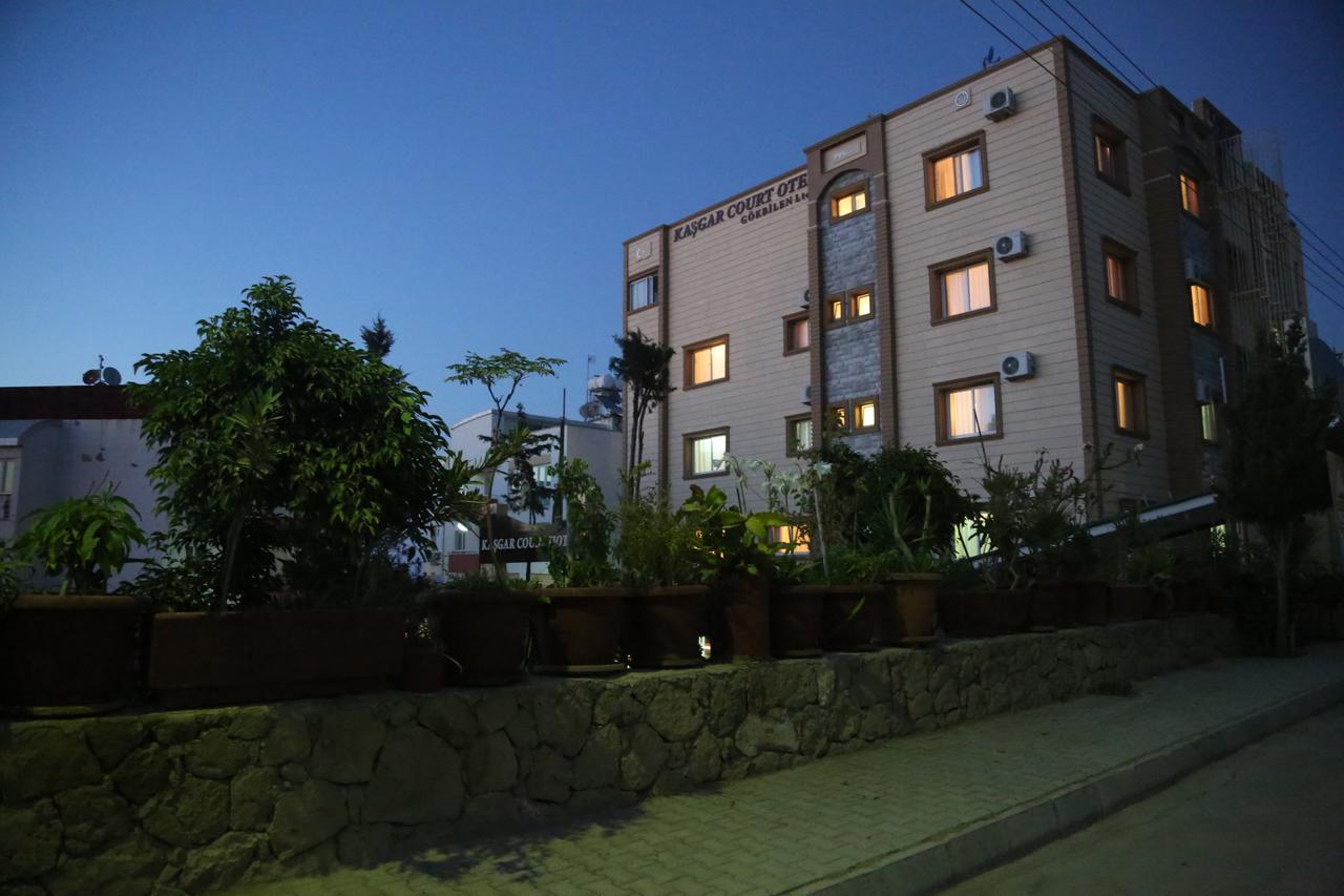 Kasgar Court Hotel Agia Varvara ภายนอก รูปภาพ