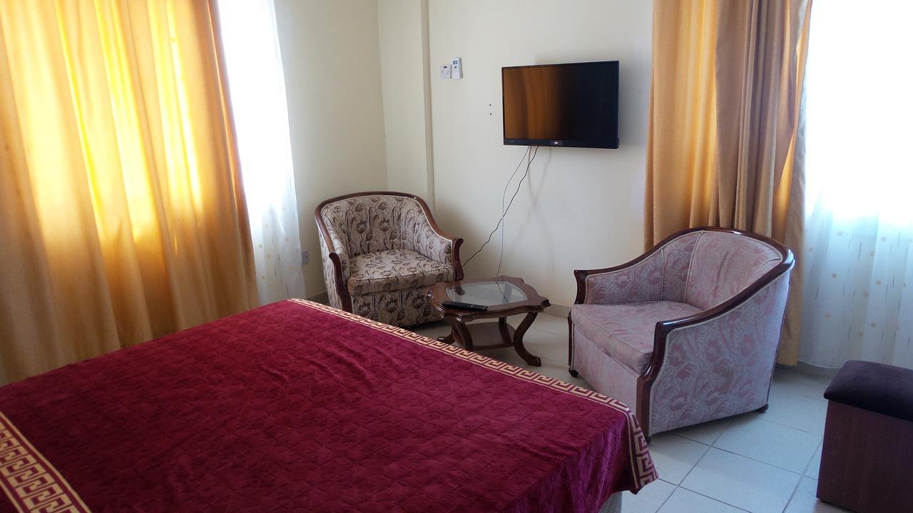 Kasgar Court Hotel Agia Varvara ภายนอก รูปภาพ